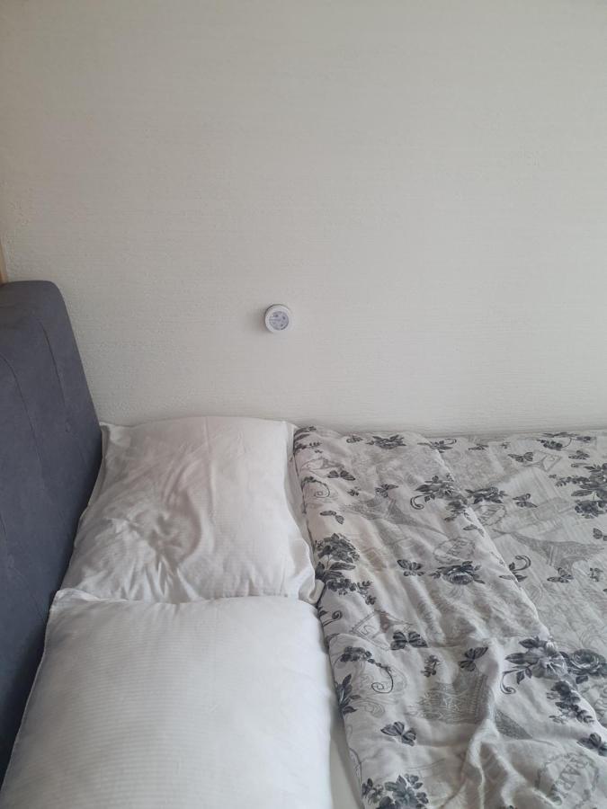 Apartman "Vienna" Соко Баня Екстериор снимка